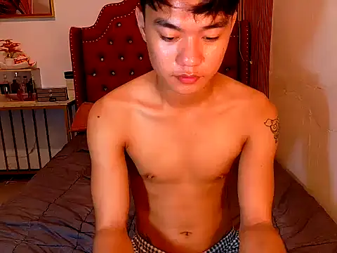 ur little secret online show from 01-19-26, 05:22