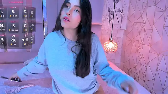 HannaCollins  online show from 12-14-25, 01:17