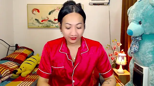 LovelyQueen69 online show from 06-11-26, 04:15