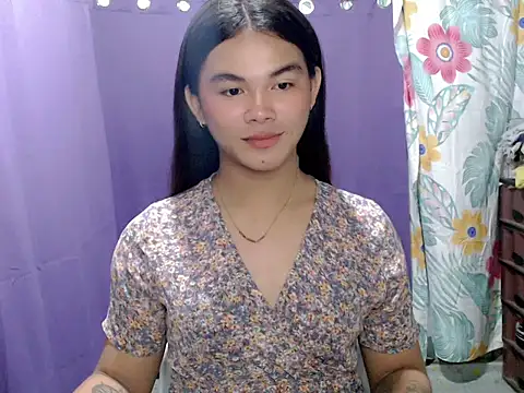 Snapshot of urgirljane chatting on 05-01-26, 05:34 urgirljane online show from 05-01-26, 05:34