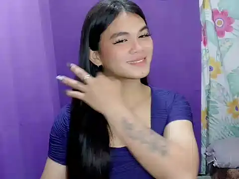 Snapshot of urgirljane chatting on 05-05-26, 03:37 urgirljane online show from 05-05-26, 03:37