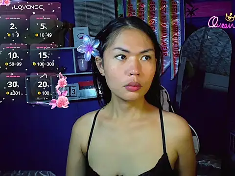 Snapshot of urgirljane chatting on 07-13-26, 11:09 urgirljane online show from 07-13-26, 11:09