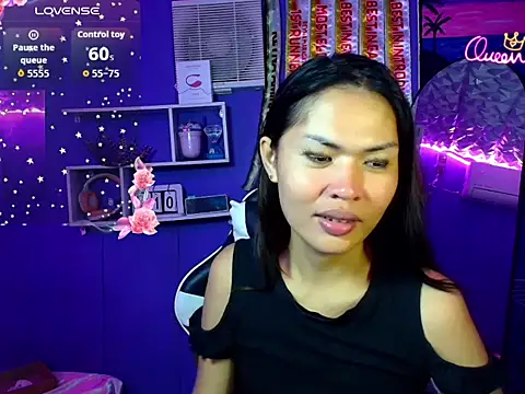 Snapshot of urgirljane chatting on 07-10-26, 09:31 urgirljane online show from 07-10-26, 09:31