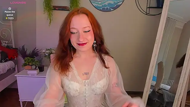 Violet Griffen online show from 11-23-25, 03:33