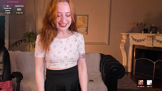Snapshot of Violet_Griffen chatting on 05-06-26, 03:49 Violet Griffen online show from 05-06-26, 03:49
