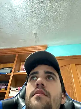 aavrdvh33 online show from 12-14-25, 10:59