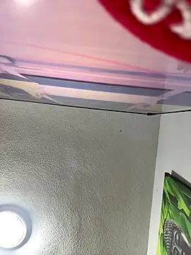 aavrdvh33 online show from 12-15-25, 09:53