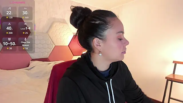 ArielleWilde online show from 11-04-25, 02:48