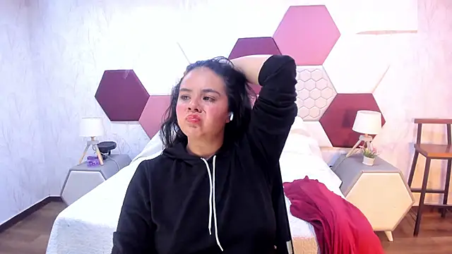 ArielleWilde online show from 11-17-25, 04:16