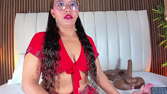 SandraMilerr online show from 03-19-26, 04:12