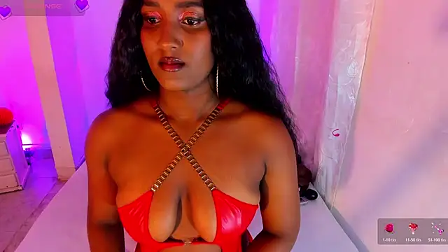 NAOMY COOPER online show from 10-29-25, 08:52