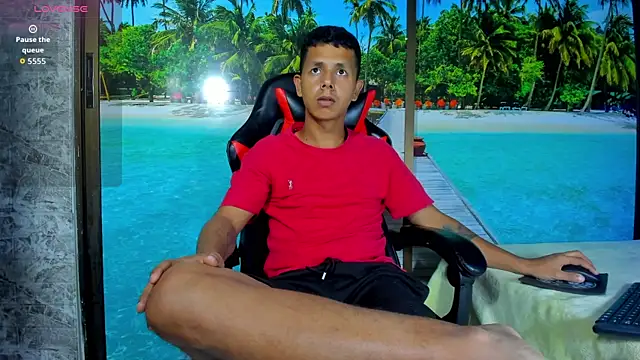 BigMonstercoks69 online show from 09-26-25, 02:29