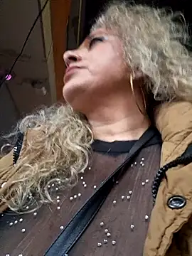 sofiacurvy 45 online show from 11-30-25, 12:22