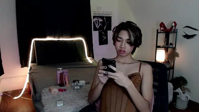 Lavictoriathegreat online show from 01-16-26, 03:16