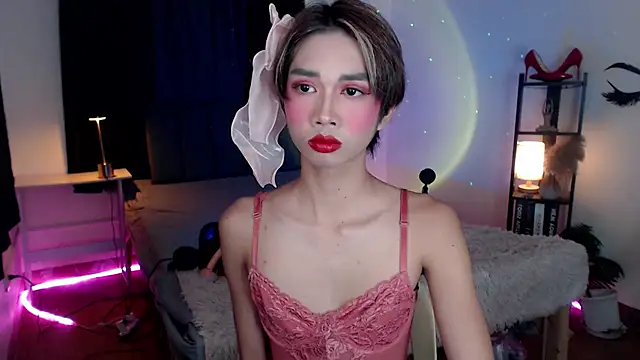 Lavictoriathegreat online show from 11-27-25, 06:19