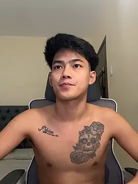 Snapshot of Prince_kiyoshi chatting on 06-11-26, 02:25 Prince kiyoshi online show from 06-11-26, 02:25