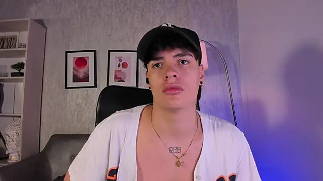 BenitoSaenz online show from 11-09-25, 11:47