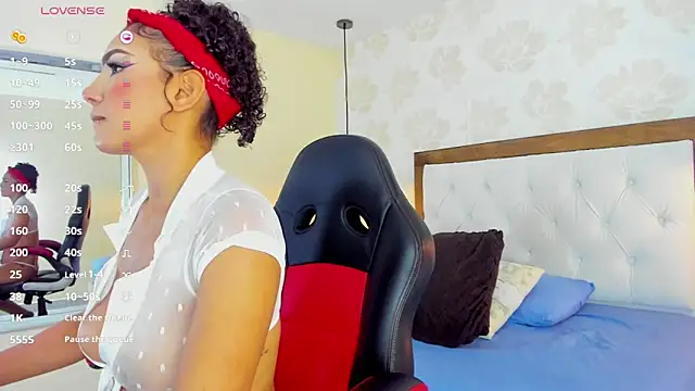 IRISCLARK1 online show from 10-03-25, 07:15