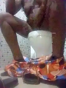 Snapshot of OnlyMoneyIwanT chatting on 02-13-26, 12:32 OnlyMoneyIwanT online show from 02-13-26, 12:32