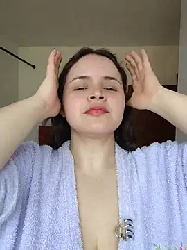 Snapshot of SeleneLuminari8 chatting on 07-09-26, 03:22 SeleneLuminari8 online show from 07-09-26, 03:22