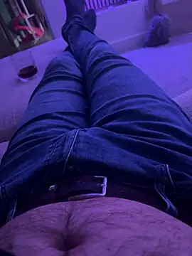 leroy9501 online show from 04-12-26, 12:03