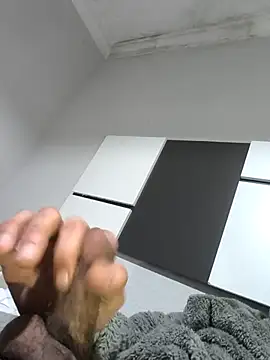 Franmrd95 online show from 03-08-26, 04:16