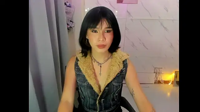 Snapshot of Its_Ashleigh chatting on 06-07-26, 03:01 Its Ashleigh online show from 06-07-26, 03:01