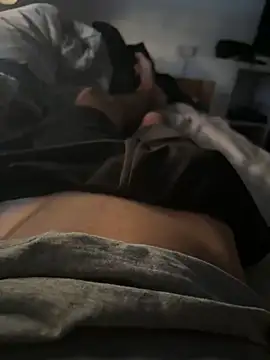 Lapampara0 online show from 12-18-25, 03:27