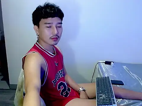 Snapshot of cute_richard24 chatting on 07-02-26, 02:23 cute richard24 online show from 07-02-26, 02:23