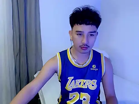 cute richard24 online show from 06-11-26, 07:38