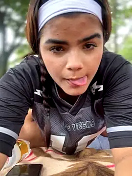 Kaily Sweet16 online show from 10-26-25, 05:13