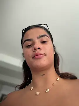 Kaily Sweet16 online show from 02-15-26, 04:39