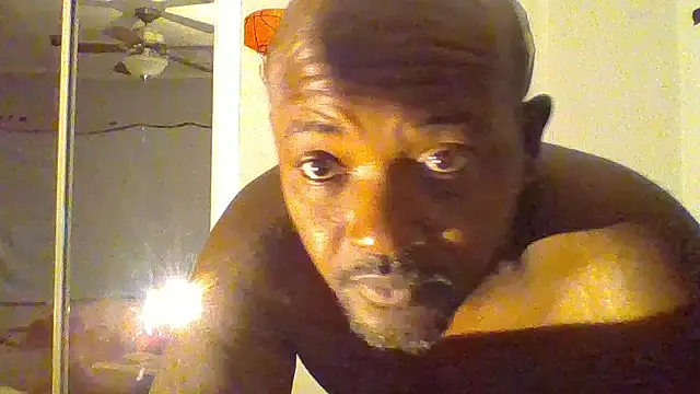 Snapshot of JezOne555 chatting on 12-05-25, 12:48 JezOne555 online show from 12-05-25, 12:48