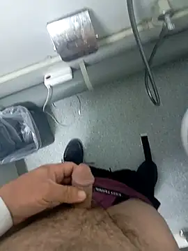 hassan8111 online show from 03-01-26, 08:53