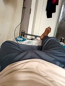 Snapshot of princemaheshboblover chatting on 10-10-25, 09:21 princemaheshboblover online show from 10-10-25, 09:21