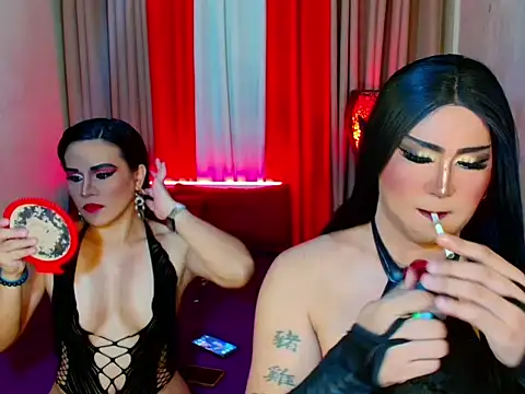 Snapshot of UnlimitedCumShow chatting on 05-28-26, 01:24 UnlimitedCumShow online show from 05-28-26, 01:24