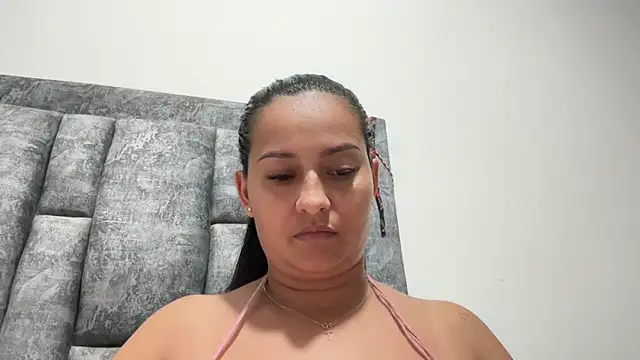 Sophia copper online show from 09-10-25, 03:05