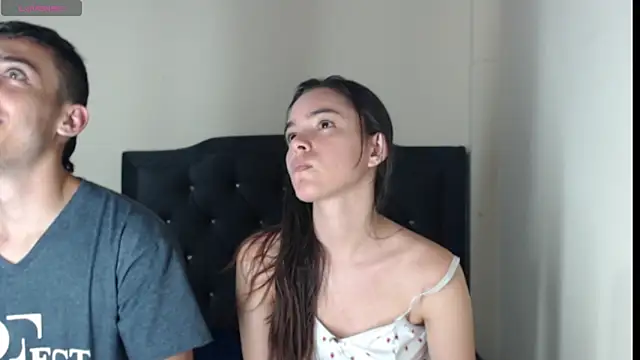 estrellajade online show from 03-12-26, 05:45