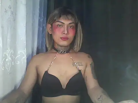 Snapshot of kimmy_slut chatting on 11-18-25, 11:35 kimmy slut online show from 11-18-25, 11:35