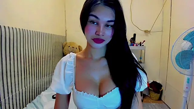 Ms Monica online show from 11-18-25, 02:38