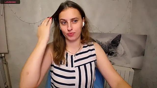 AmandaDimond  online show from 07-12-26, 01:45