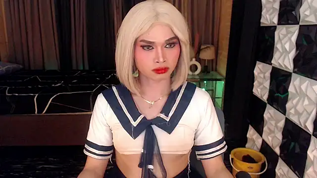 BigCockMaxineTS online show from 11-15-25, 06:12