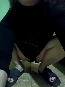 SexyQueen99 online show from 03-14-26, 09:54