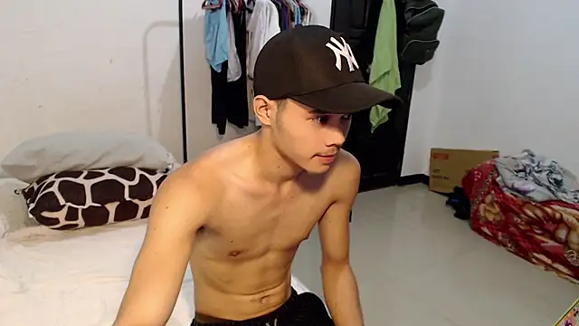 hot asian01 online show from 04-22-26, 03:19