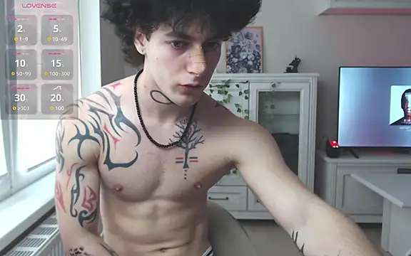 Snapshot of Brendan__Piks chatting on 05-24-26, 10:37 Brendan Piks online show from 05-24-26, 10:37