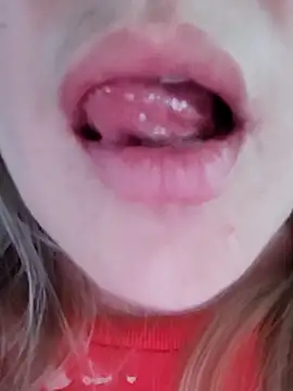 Snapshot of cameron_06 chatting on 11-24-25, 06:30 cameron 06 online show from 11-24-25, 06:30