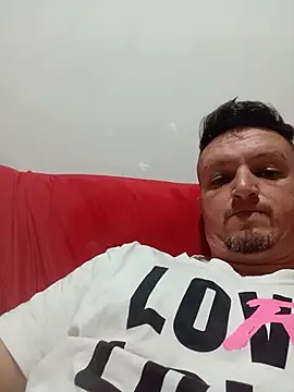 Snapshot of Suamulherfeliz chatting on 06-30-26, 10:26 Suamulherfeliz online show from 06-30-26, 10:26