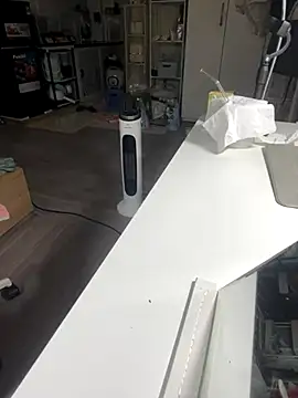 Snapshot of Mina048 chatting on 12-05-25, 05:11 Mina048 online show from 12-05-25, 05:11