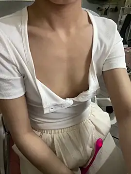 Mina048 online show from 02-07-26, 01:35