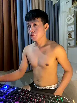 xshyboyx online show from 10-25-25, 02:44